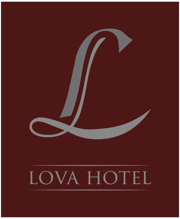أنتاناناريفو Lova Hotel المظهر الخارجي الصورة